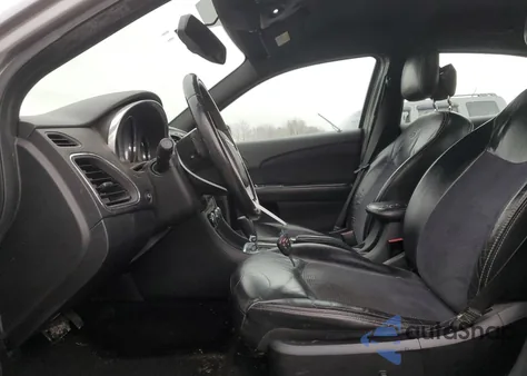 2013 Chrysler 200 Limited from USA, damaged, VIN 1C3CCBCG8DN524731